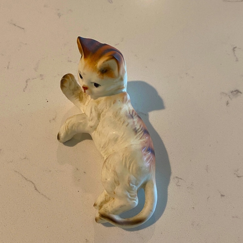 Rare Vintage Enesco Collectors Cat Ceramic White And Tan - Picture 2 of 5